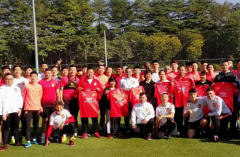 �й�������������ˮ�ϻ������һ������л���еĹ�����Ա